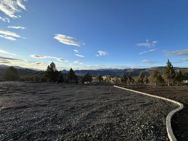 $353,000 | 92699 Hidden Hills Lane, John Day, OR 97845