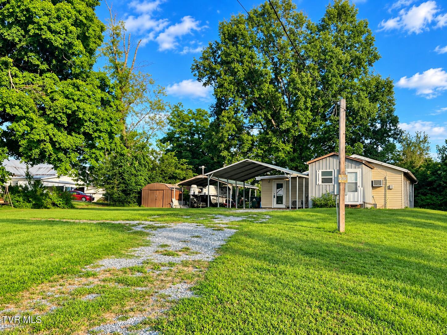 109 Dutchy Humphreys Road Limestone, TN 37681 - Photo 42 of 44 ChatGPT Image Sep 23, 2026, 06_57_23 PM