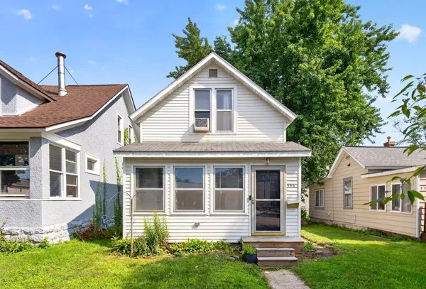 $125,000 | 556 West 5th Street, Winona, MN 55987