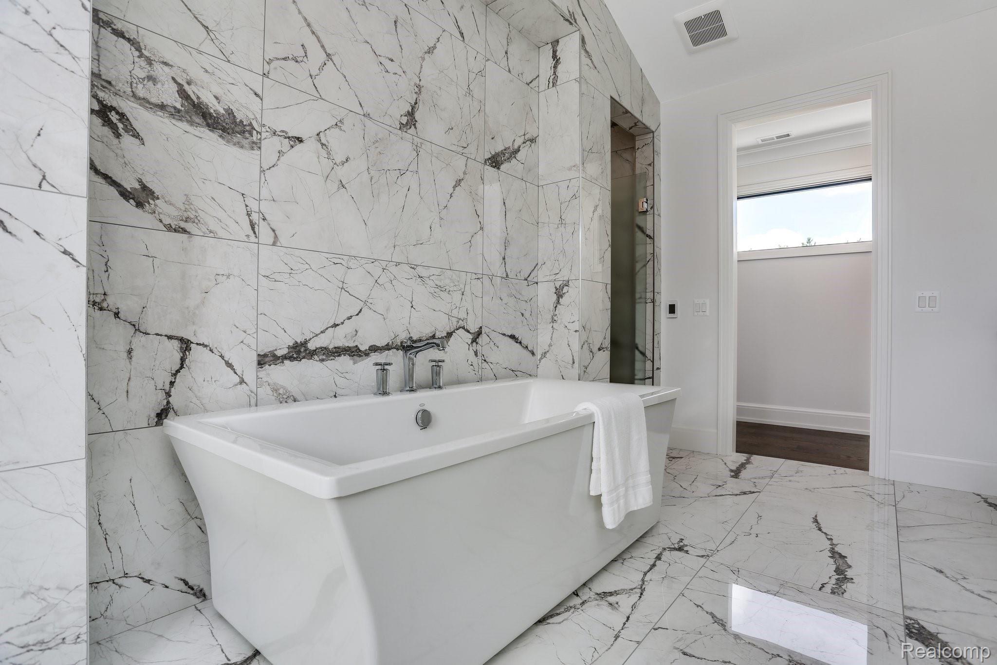 355 Baldwin Road Birmingham, MI 48009 - Photo 32 of 59 355+Baldwin+Rd+Birmingham-27-web.jpg