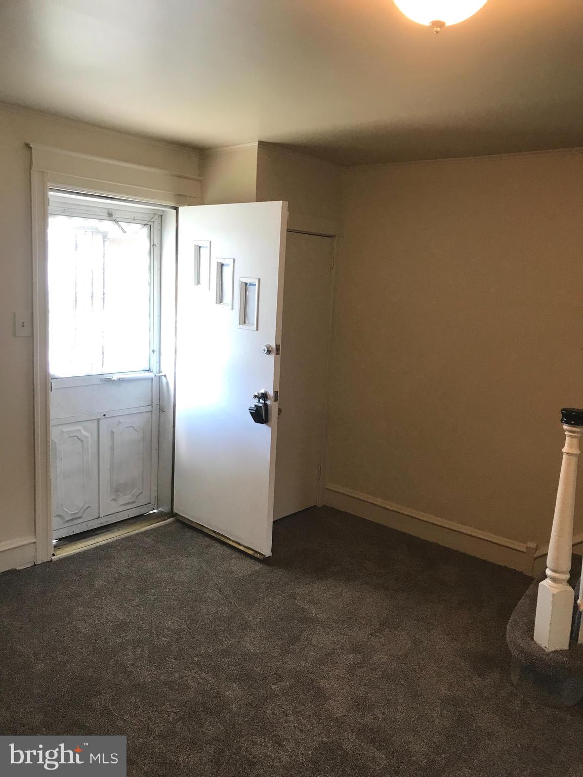 7037 Radbourne Road Upper Darby, PA 19082 - Photo 11 of 22