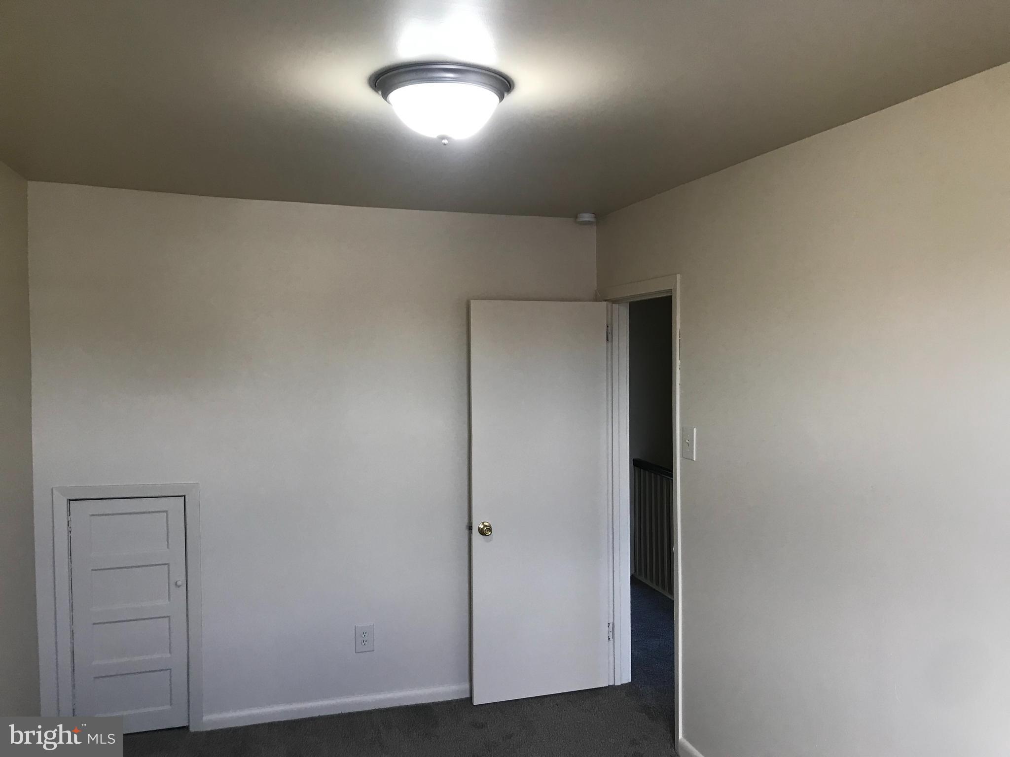 7037 Radbourne Road Upper Darby, PA 19082 - Photo 17 of 22