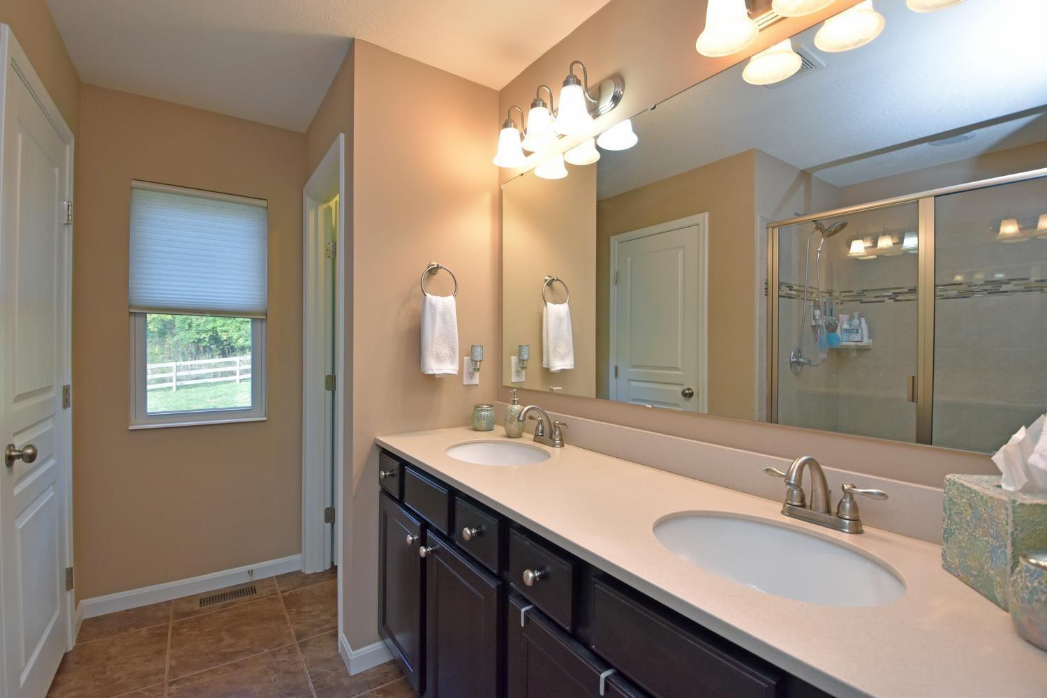 7590 Bridge Point Pass Cincinnati, OH 45248 - Photo 20 of 42