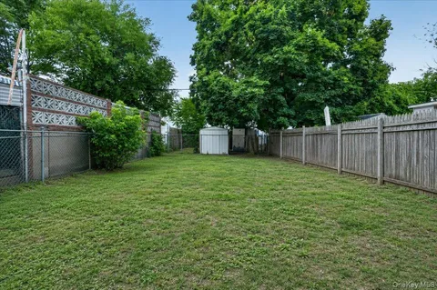 $994,999 | 1791 Rockaway Parkway | Canarsie
