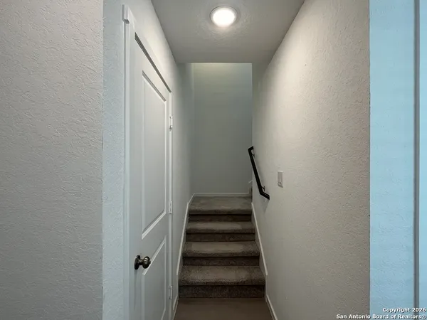 $1,350 | 6746 Pumice Place, Elmendorf, TX 78112