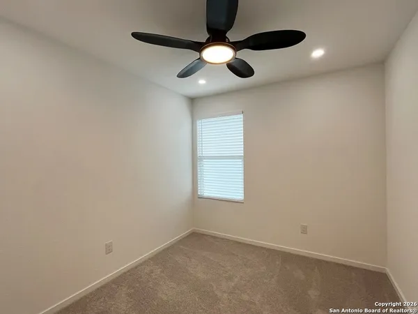 $1,350 | 6746 Pumice Place, Elmendorf, TX 78112