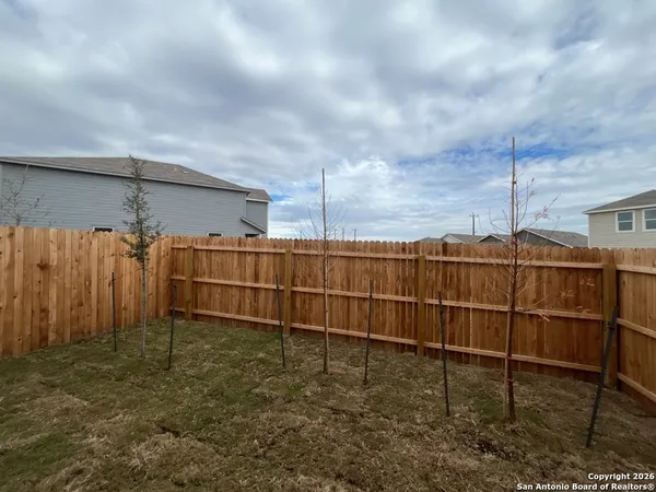 $1,350 | 6746 Pumice Place, Elmendorf, TX 78112