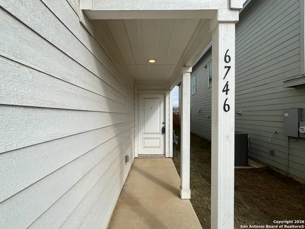 $1,350 | 6746 Pumice Place, Elmendorf, TX 78112