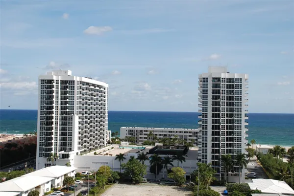 $2,500 | 525 North Ocean Boulevard, Unit 522, Pompano Beach, FL 33062