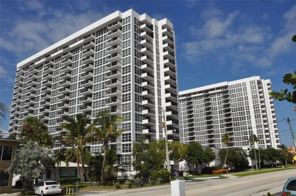 $2,500 | 525 North Ocean Boulevard, Unit 522, Pompano Beach, FL 33062