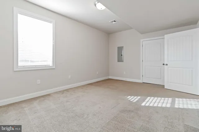 $2,400 | 813 Spring Rock Court, Mechanicsburg, PA 17055