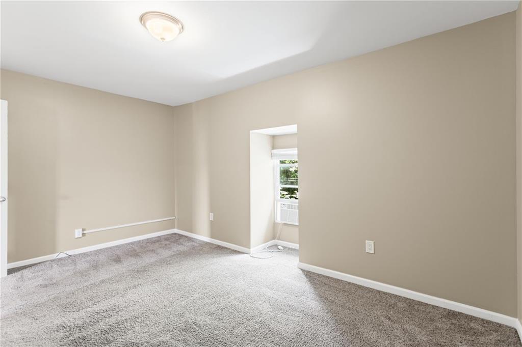 2815 Jane Street Pittsburgh, PA 15203 - Photo 29 of 42 a view of an empty room