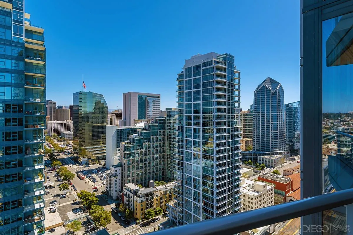 1325 Pacific Highway, Unit 2705 San Diego, CA 92101 - Photo 28 of 59