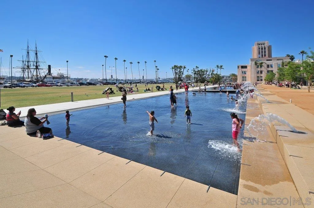 1325 Pacific Highway, Unit 2705 San Diego, CA 92101 - Photo 59 of 59 a view of a swimming pool