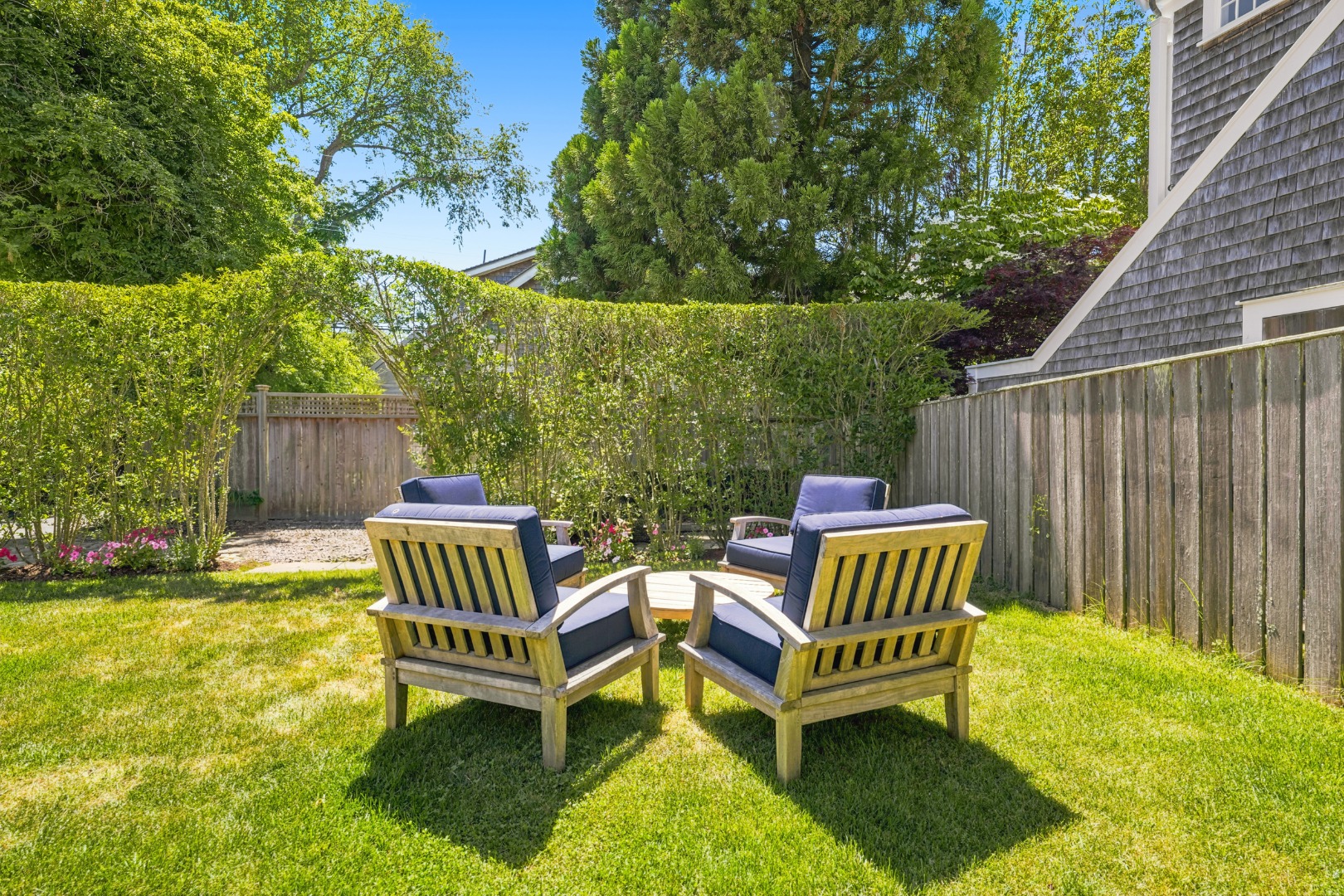 35 Pine Street Nantucket, MA 02554 - Photo 25 of 26