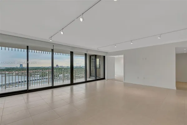 $7,200 | 3 Grove Isle Drive, Unit C1606, Coconut Grove, FL 33133