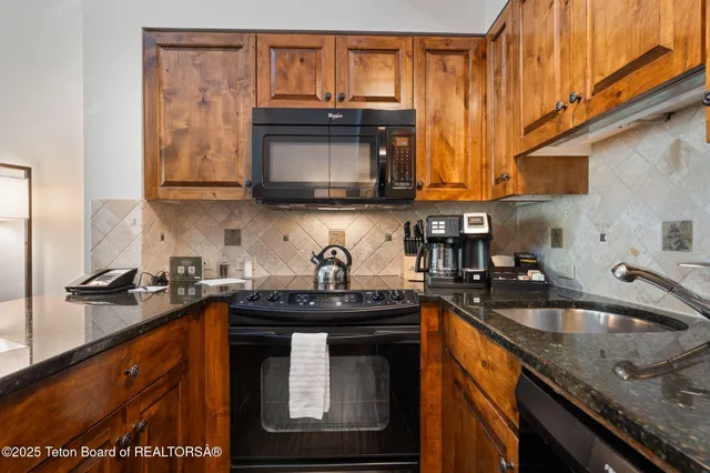 $2,150,000 | 3385 Village Drive, Unit 502, Teton Village, WY 83025