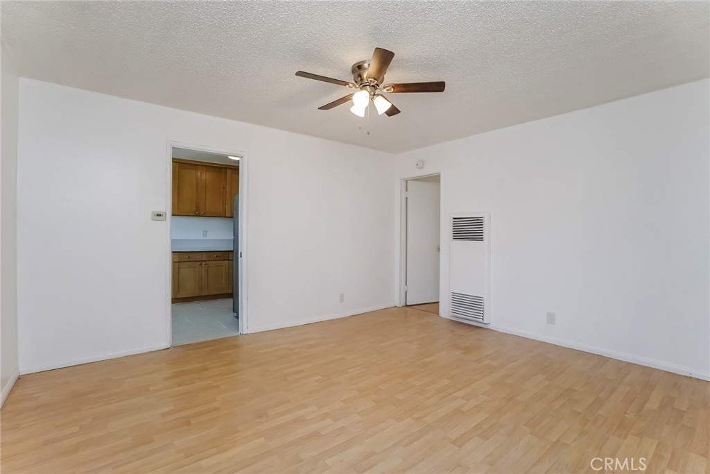 2513 East Tyler Street Carson, CA 90810 - Photo 4 of 15