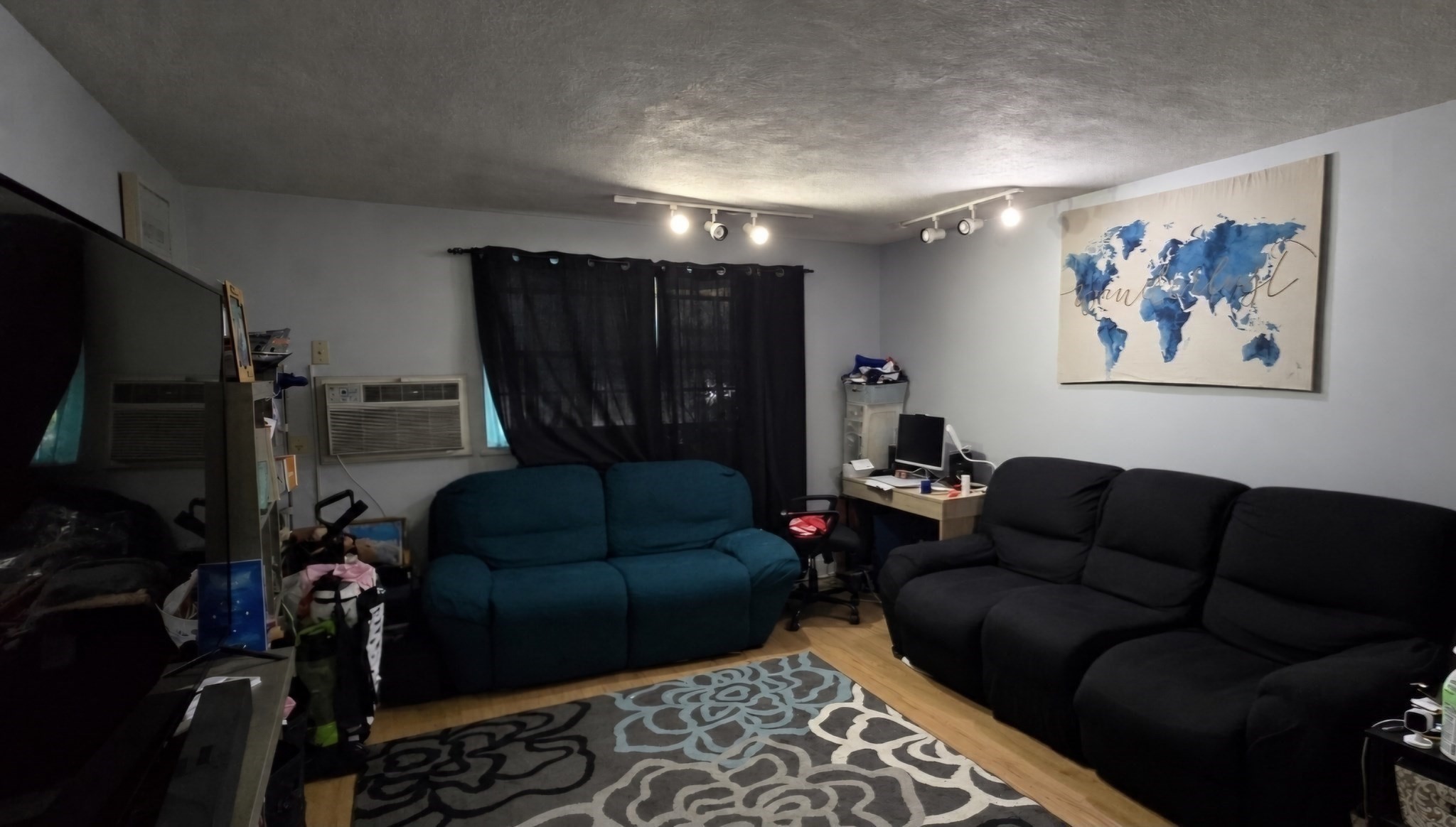 8 Walker Road, Unit 1 North Andover, MA 01845 - Photo 5 of 12 Gallery Image 5