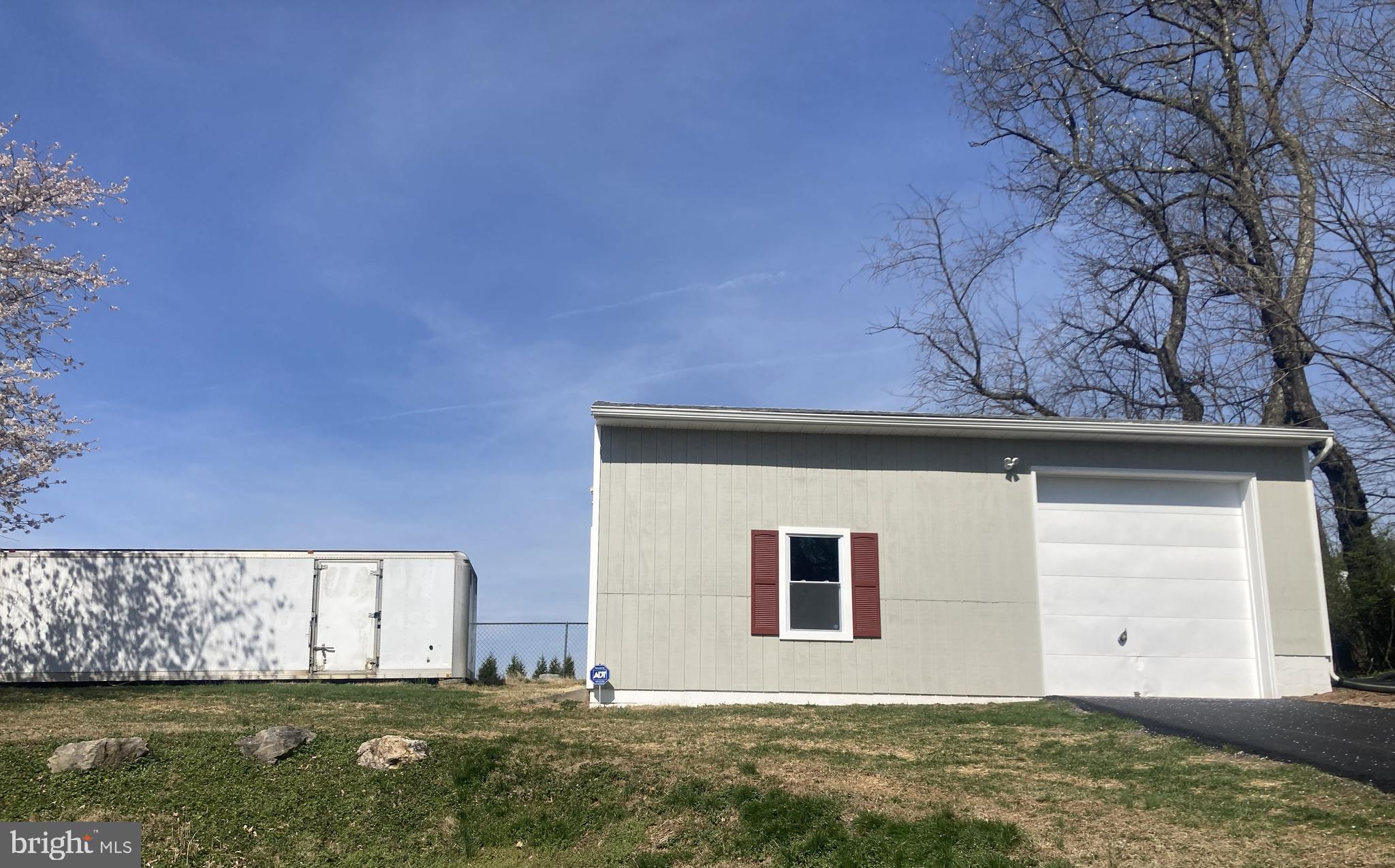 3624 Kemptown Church Road Monrovia, MD 21770 - Photo 15 of 80 Detached garage with new roof, siding, & windows