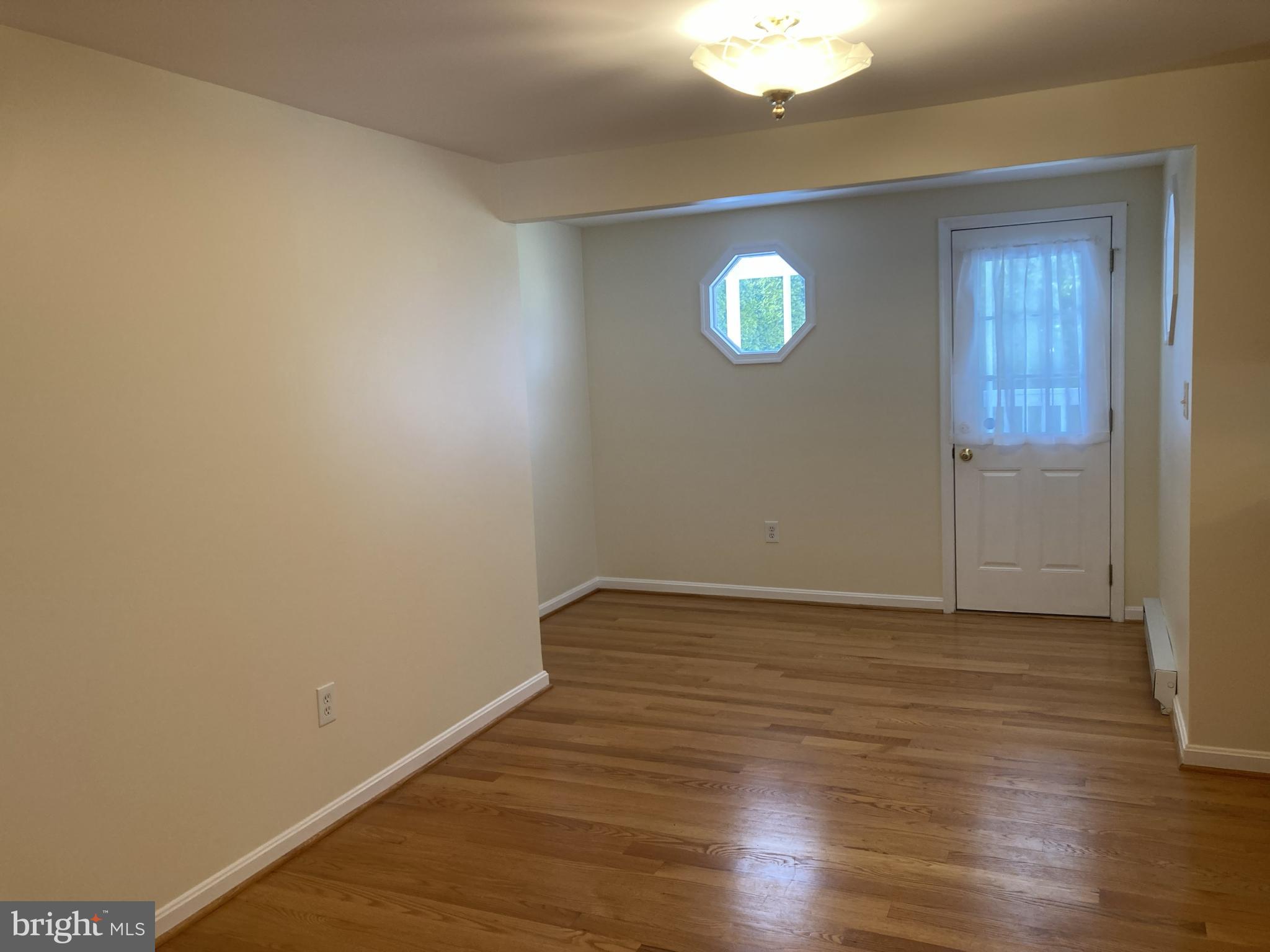 3624 Kemptown Church Road Monrovia, MD 21770 - Photo 31 of 80 Dining room