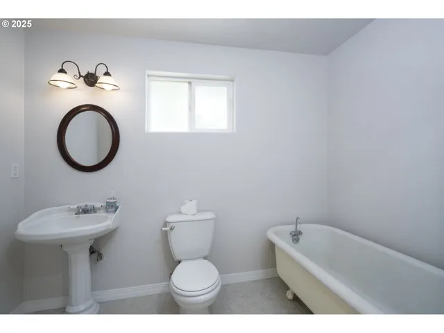 $549,000 | 485 Brown Street, Glide, OR 97443