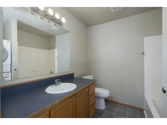 $549,000 | 485 Brown Street, Glide, OR 97443