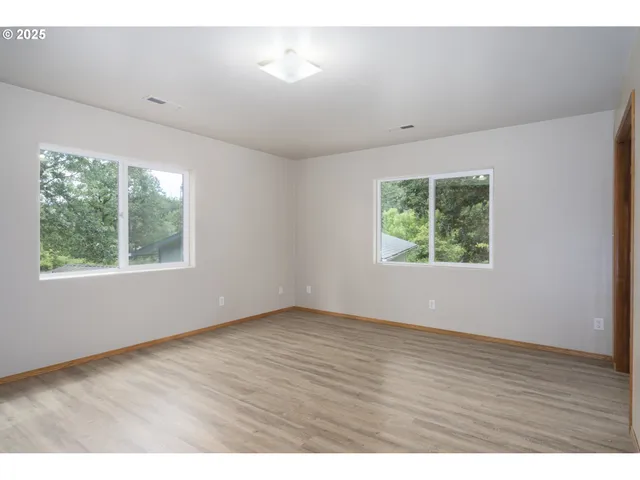 $549,000 | 485 Brown Street, Glide, OR 97443