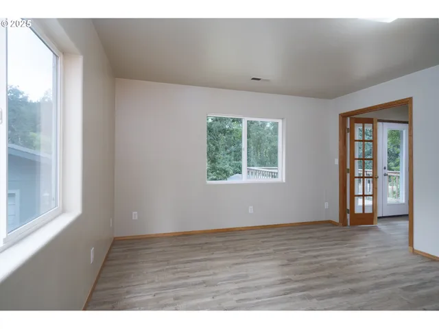 $549,000 | 485 Brown Street, Glide, OR 97443