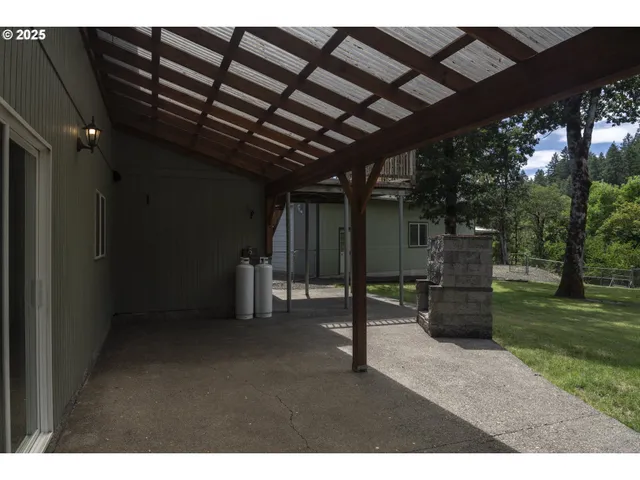 $549,000 | 485 Brown Street, Glide, OR 97443