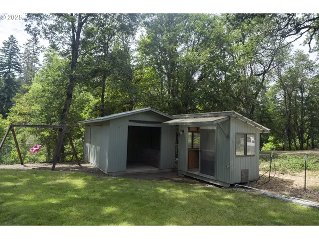 $549,000 | 485 Brown Street, Glide, OR 97443