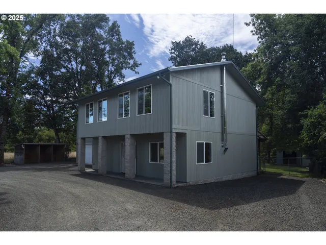$549,000 | 485 Brown Street, Glide, OR 97443