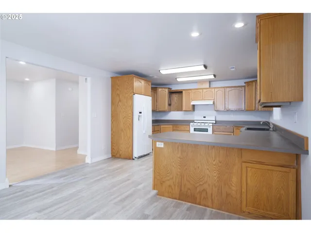 $549,000 | 485 Brown Street, Glide, OR 97443