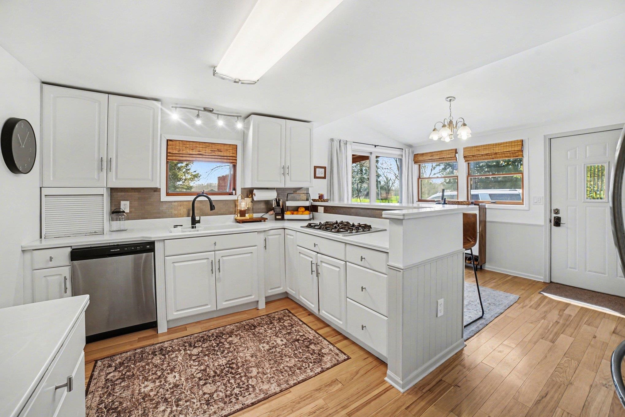 7818 North Luce Road Alma, MI 48801 - Photo 7 of 38