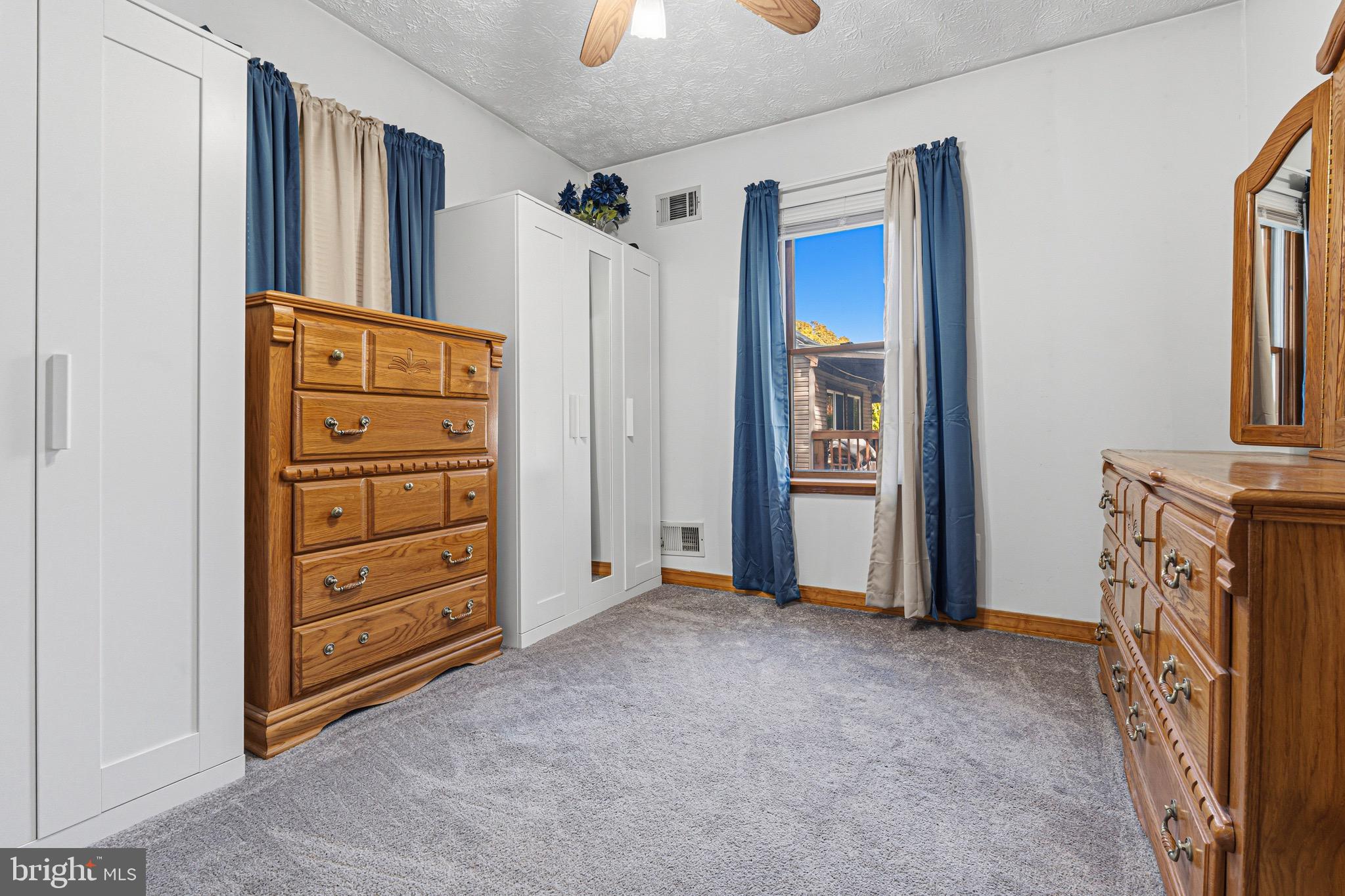 1907 Wills Road Baltimore, MD 21222 - Photo 20 of 42 a view of an empty room with closet and cabinet