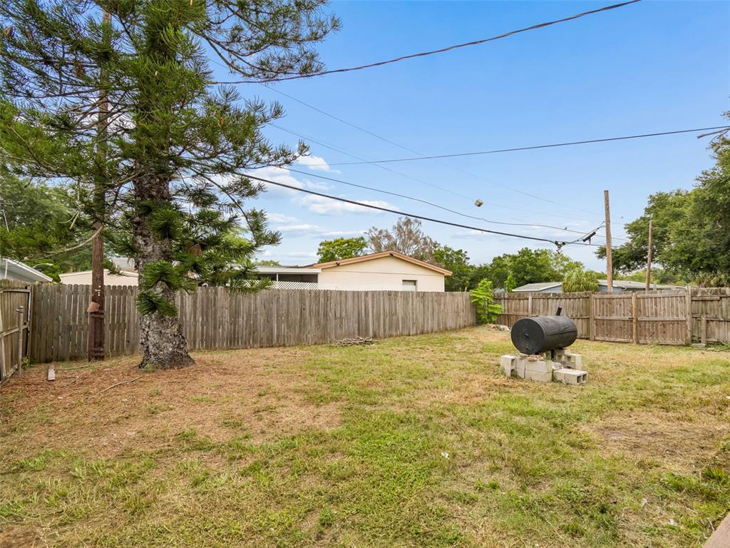 5501 82nd Avenue North Pinellas Park, FL 33781 - Photo 35 of 42