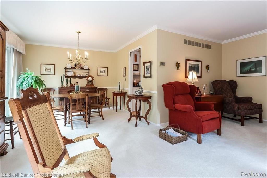 1483 Carriage Lane, Unit 17 Rochester Hills, MI 48306 - Photo 8 of 28