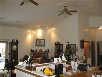 Great room with cathedral ceiling in in-law suite