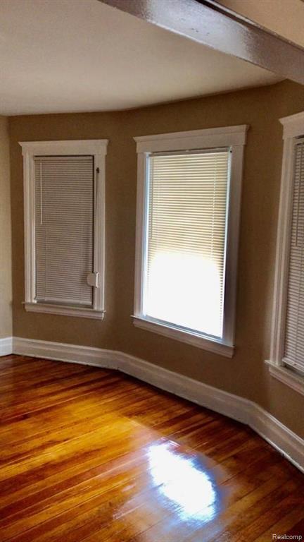5810 Cooper Street Detroit, MI 48213 - Photo 5 of 18