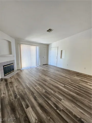 $1,075 | 4730 East Craig Road, Unit 2087, Las Vegas, NV 89115