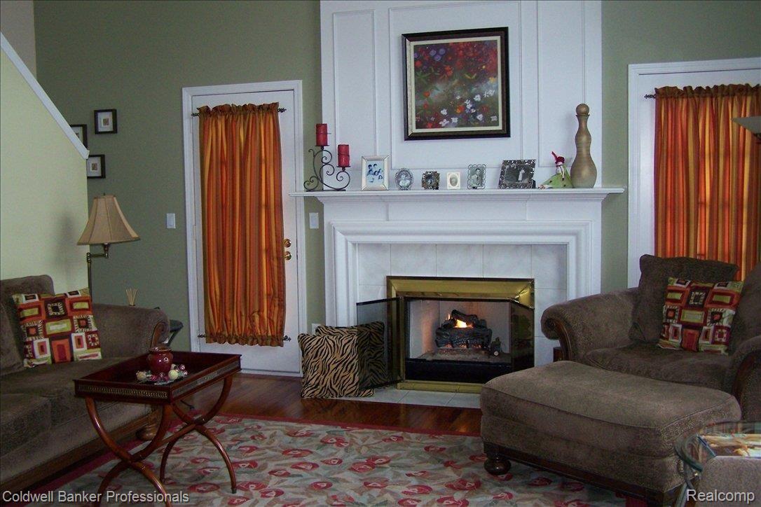 46437 Mornington Road Canton, MI 48188 - Photo 7 of 18 GREAT ROOM FIREPLACE
