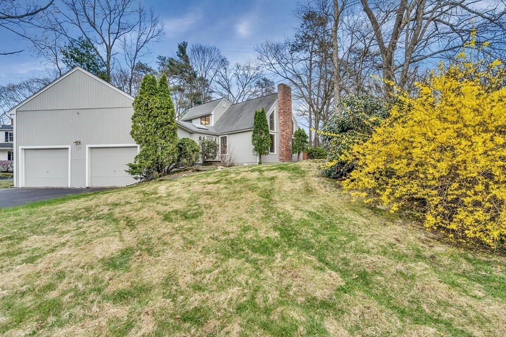 57 Carriage House Path Ashland, MA 01721 - Photo 2 of 42