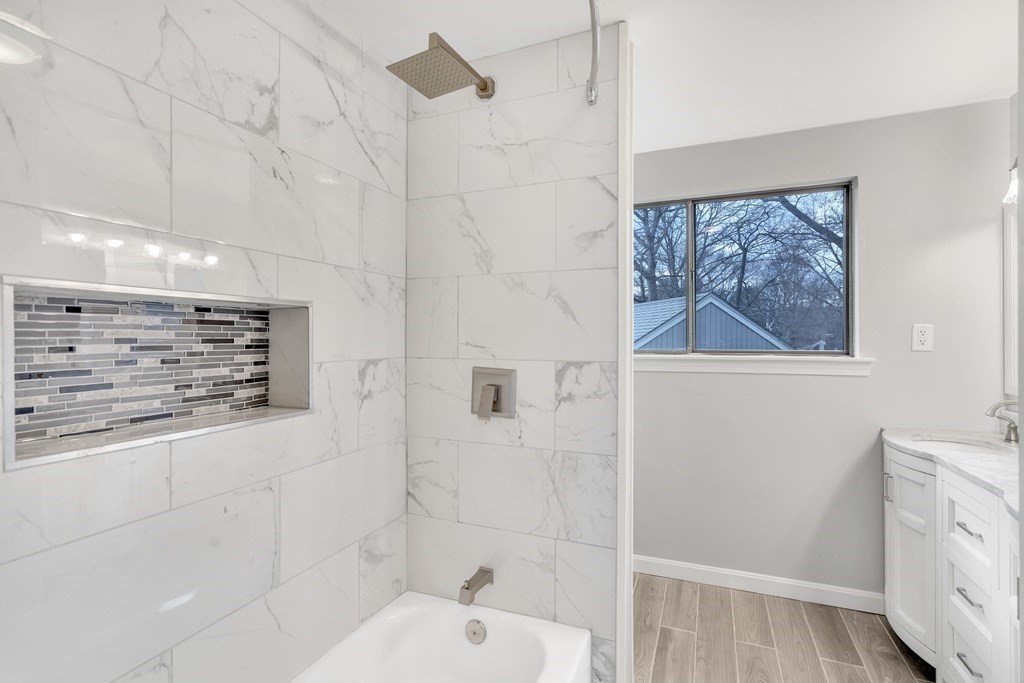 57 Carriage House Path Ashland, MA 01721 - Photo 24 of 42