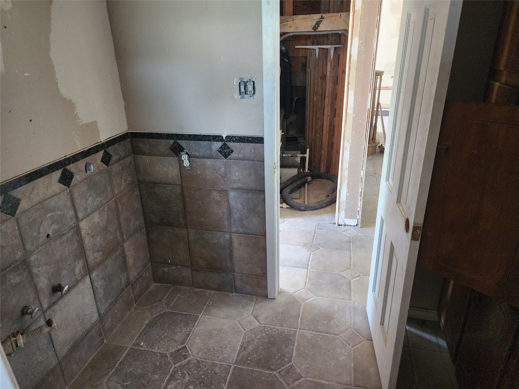 1118 County Road 47 Angleton, TX 77515 - Photo 6 of 23
