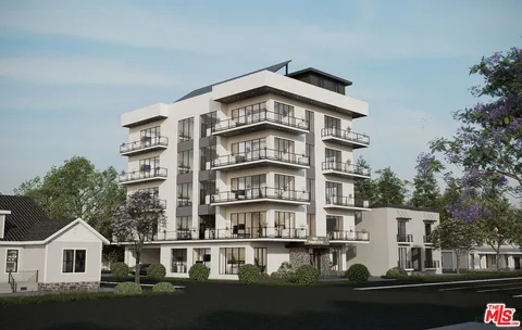 $1,799,999 | 13559 Burbank Boulevard, Van Nuys, CA 91401