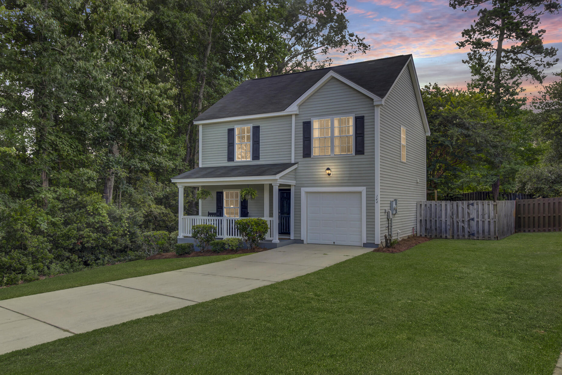 144 Malibu Road Summerville, SC 29483 - Photo 1 of 17 3