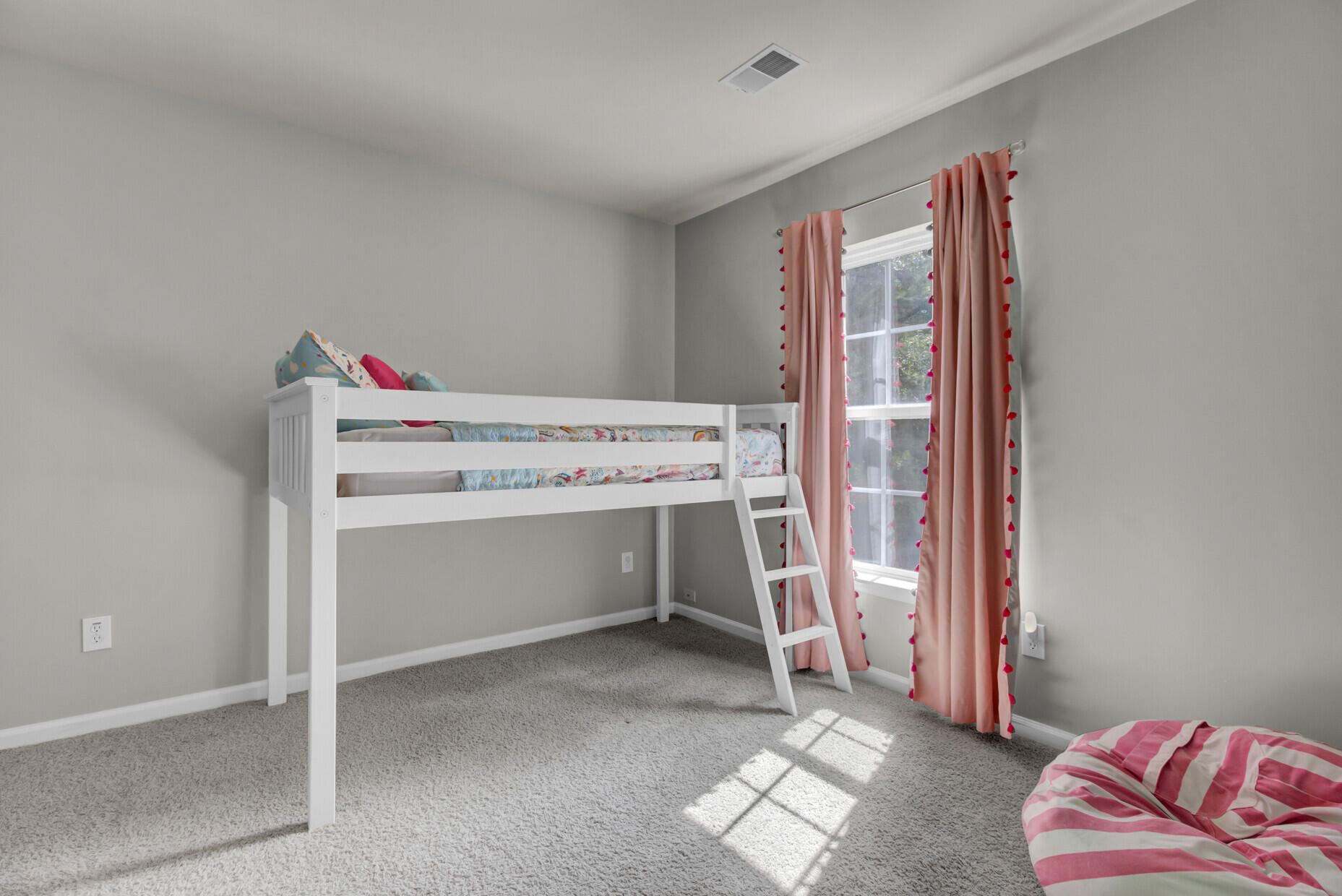 144 Malibu Road Summerville, SC 29483 - Photo 13 of 17 28_28_mls