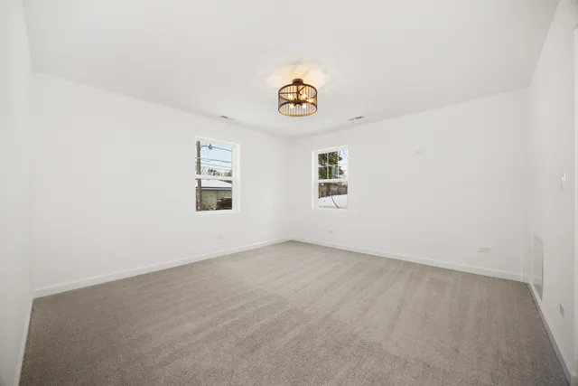 $299,999 | 813 Audrey Avenue, Joliet, IL 60436