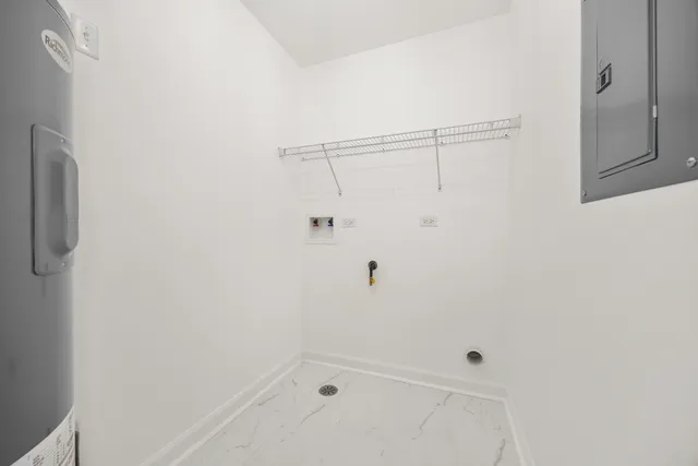 $299,999 | 813 Audrey Avenue, Joliet, IL 60436