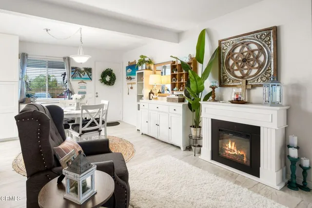 $405,000 | 209 South Ventura Road, Unit 18, Port Hueneme, CA 93041